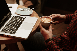 Lekkere en duurzame thee en koffie op kantoor