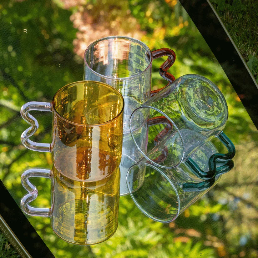Trendy gekleurde theeglazen