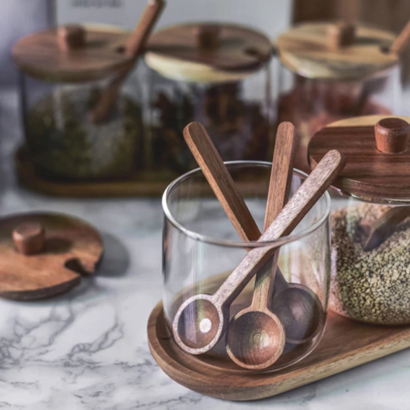 Glazen containers - thee-display