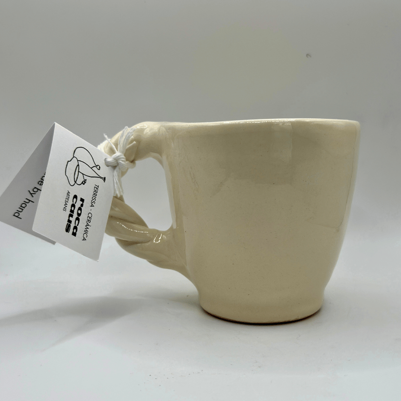 Keramieke handgemaakte mok beige
