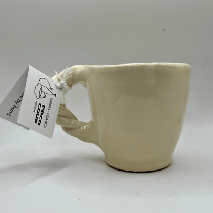 Keramieke handgemaakte mok beige