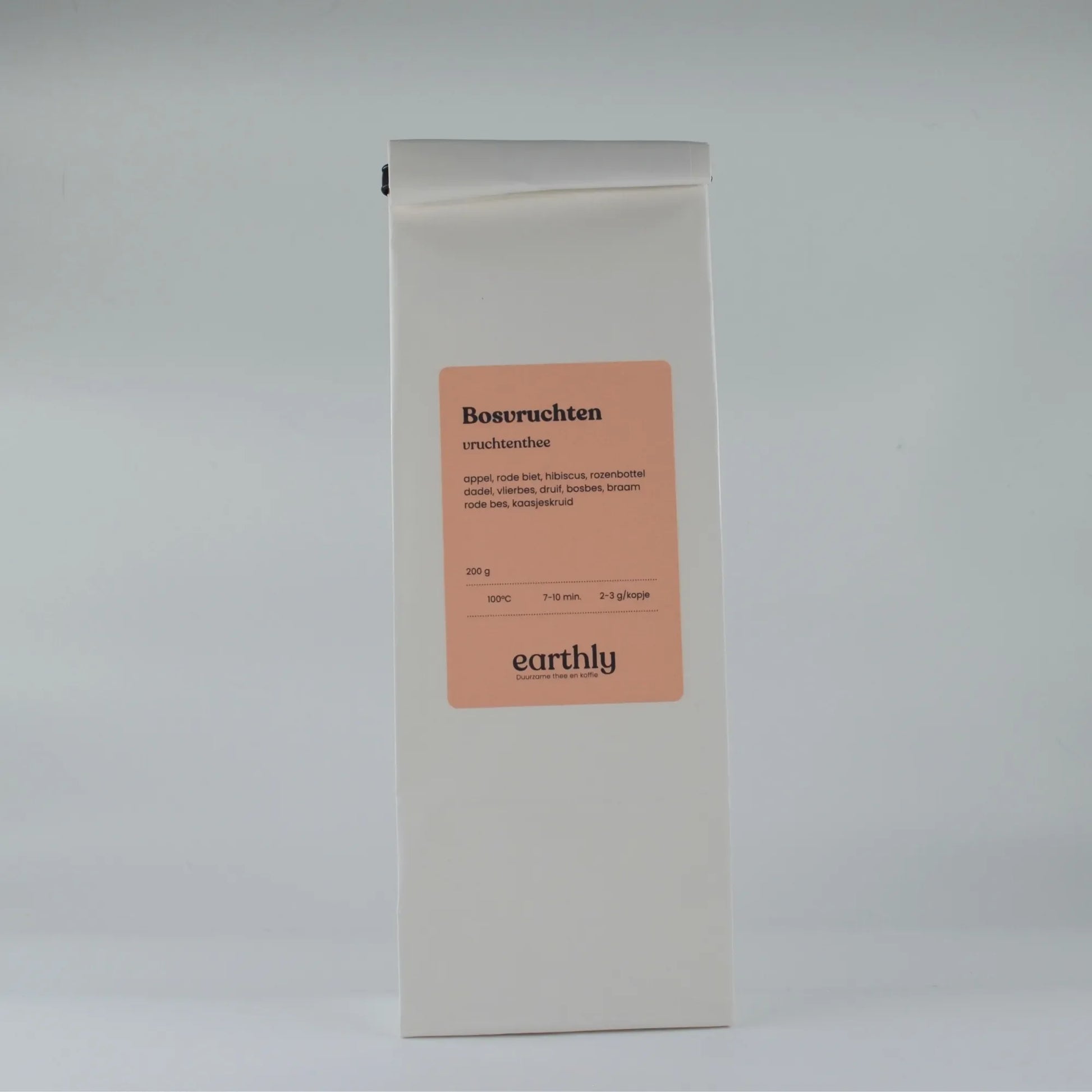 Witte verpakking bosvruchten vruchtenthee 200g van Earthly met ingrediënten en zetinstructies