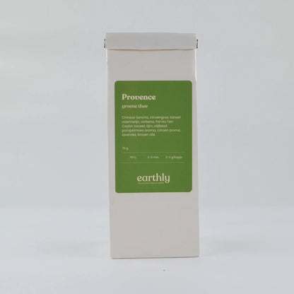 Witte verpakking groene thee Provence met ingrediënten en zetadvies op groene etiket